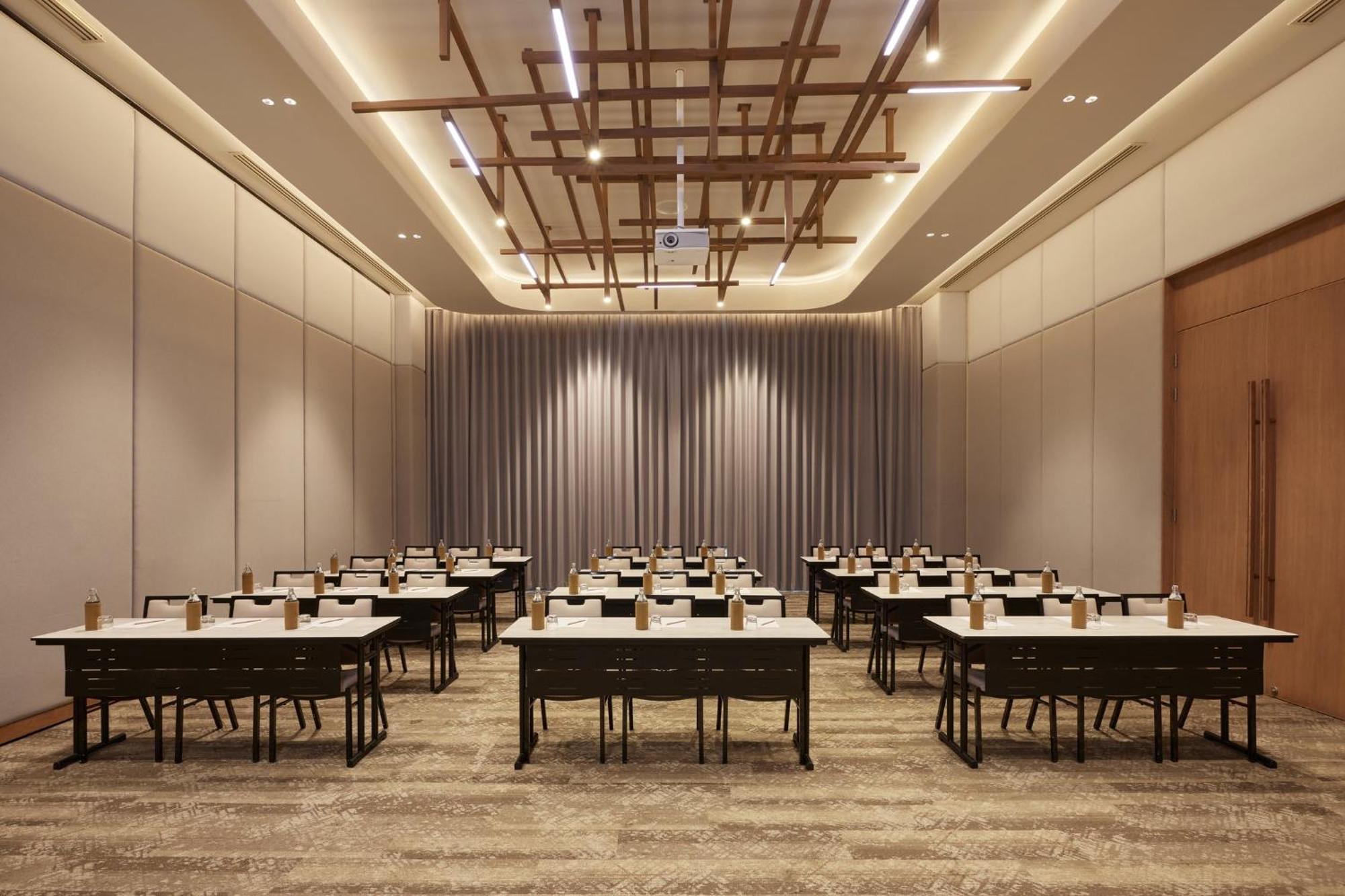 Centara Ubon Hotell Ubon Ratchathani Exteriör bild