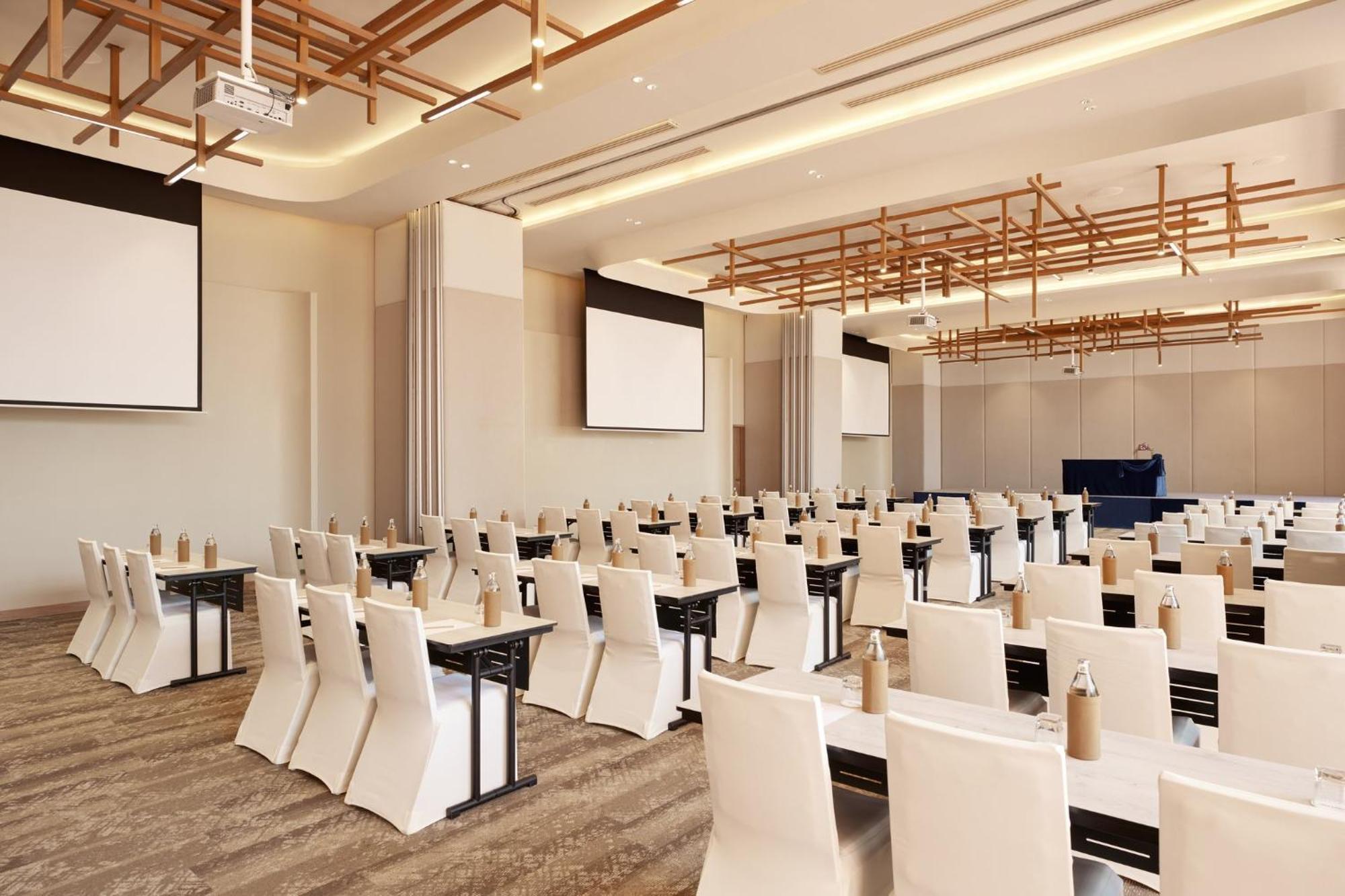 Centara Ubon Hotell Ubon Ratchathani Exteriör bild