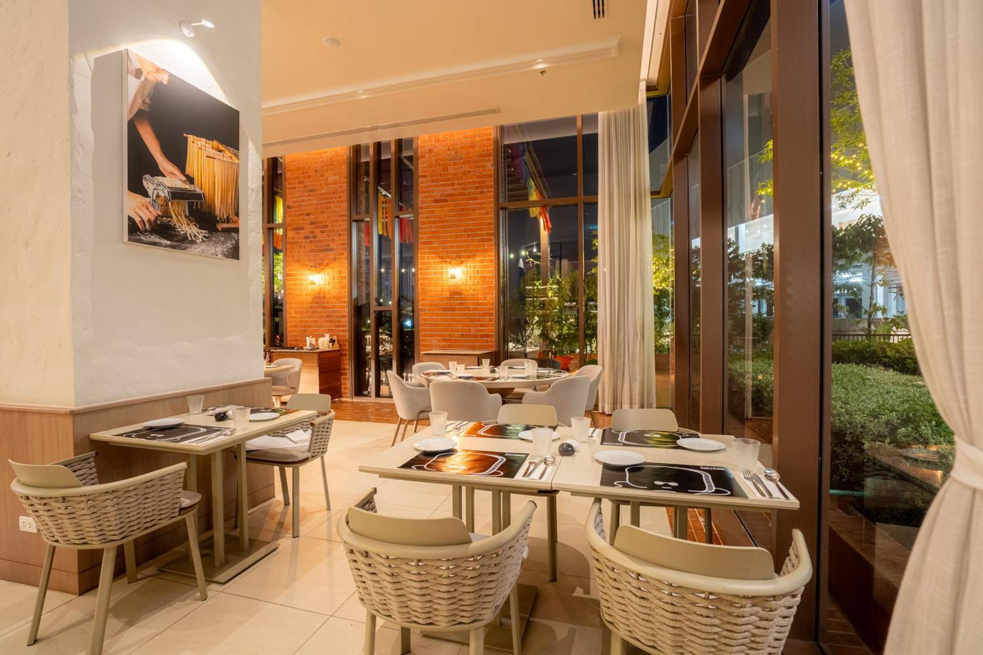 Centara Ubon Hotell Ubon Ratchathani Exteriör bild